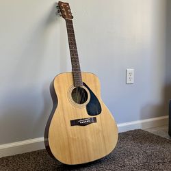 Vintage 1984 Yamaha Dreadnought, Big Sound