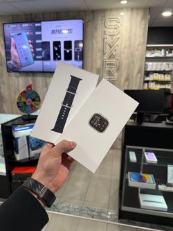 Apple Watch Ultra 2 Natural Titanium Black 49mm GPS + Cellular Unlocked - hoenix AZ New condition. Clean IMEI. No iCloud. 90-Day Warranty