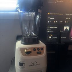 Princess House Vida Sana High-Power Blender White 