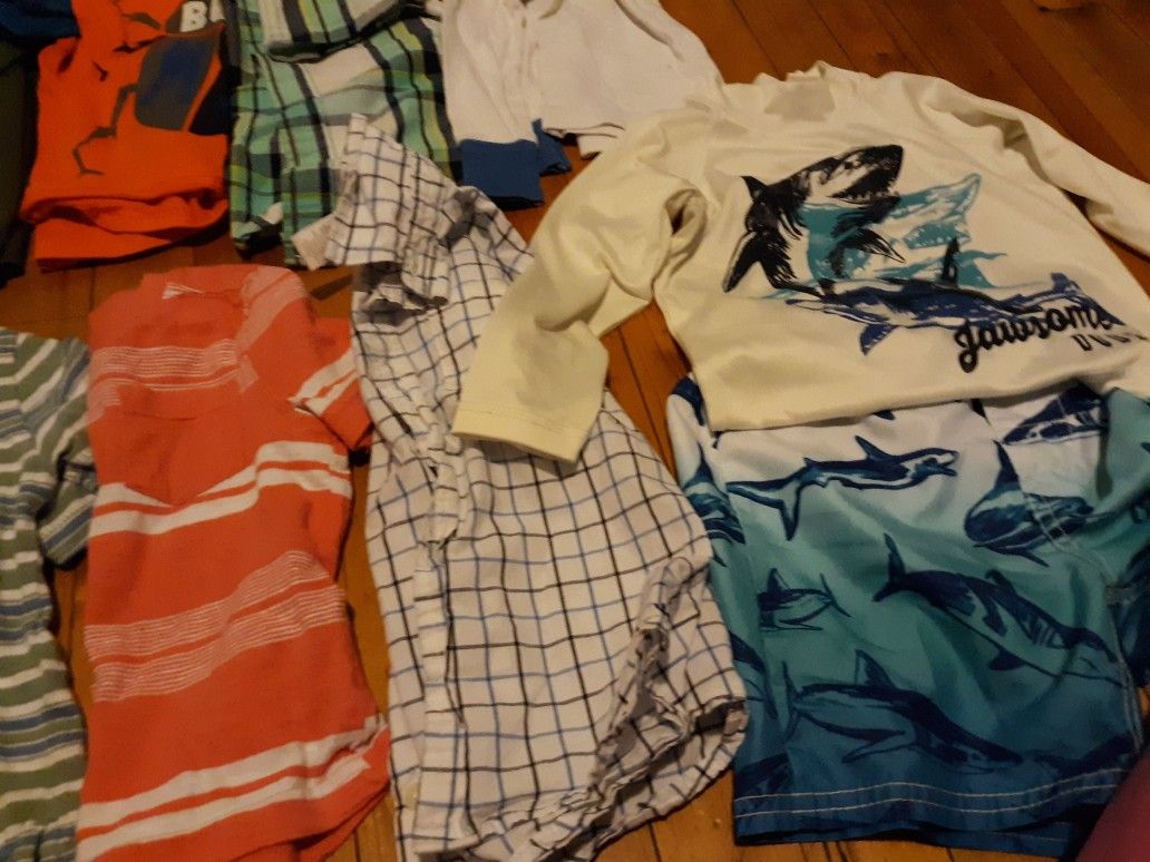 Boys 18/24/2t clothes