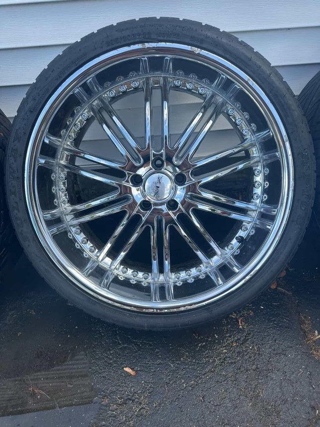 22 Inch Staggered Rime