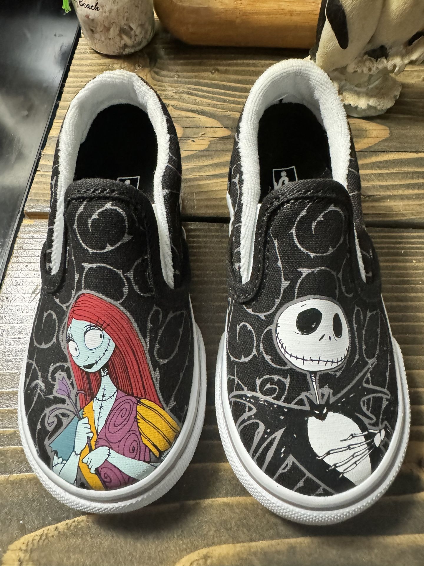 Nightmare Before Christmas Kids Size 6 Slip On Vans