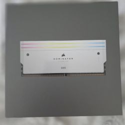 Corsair DDR5 DOMINATOR Titanium INTEL