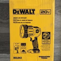 Dewalt 20v LED Spotlight (Tool Only)