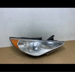 2011 - 2014 Hyundai Sonata Right Passenger Rh Side Headlight Halogen Z7006 DW
