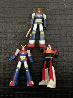 ***Rare hard to find: PVC Voltez V, Daimos, and Combattler V (Mini PVC Figurines)