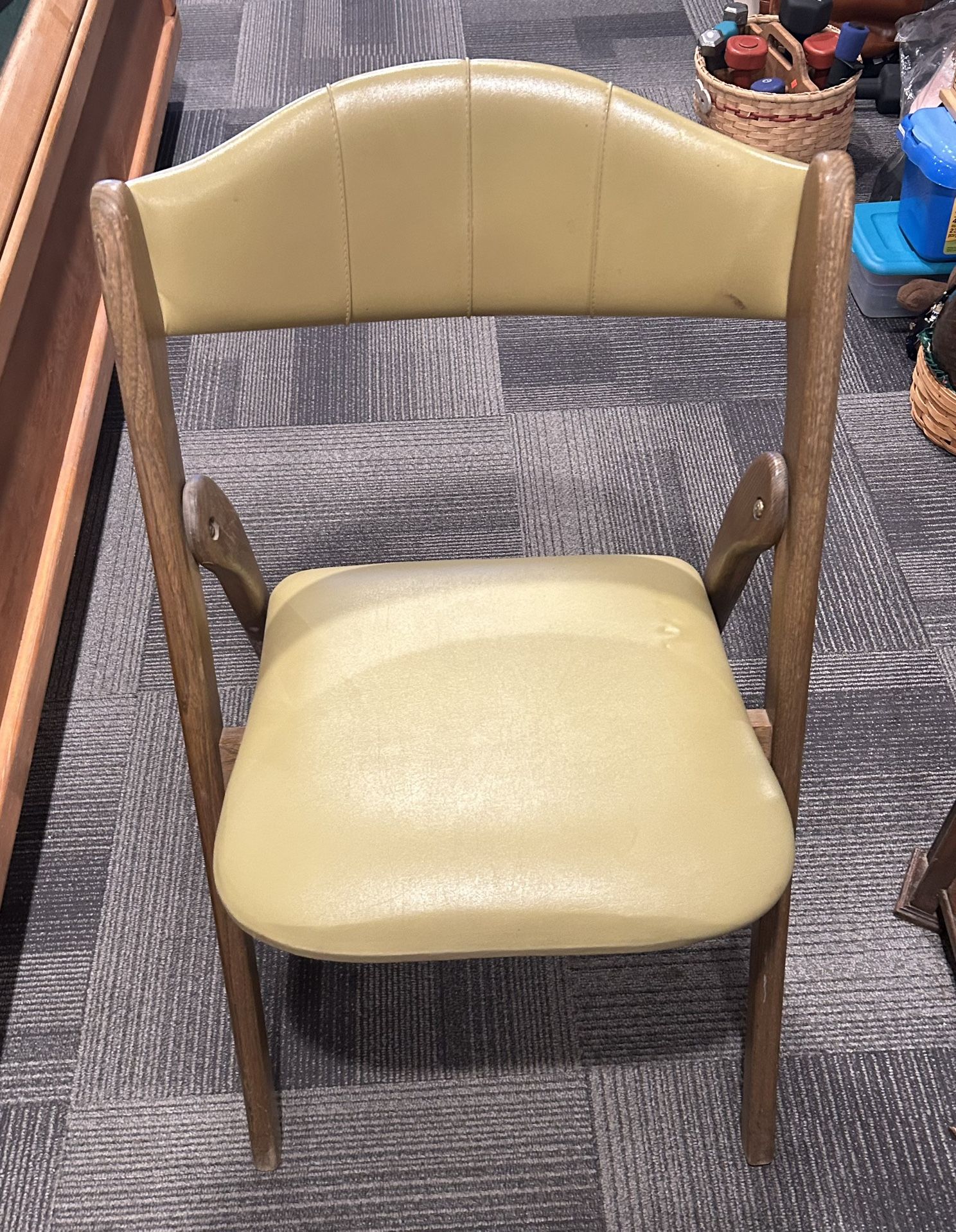 Vintage Willkie Industries Folding Chair
