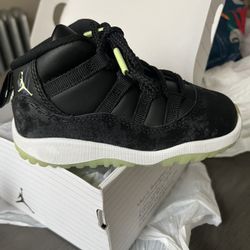 Jordan 11$
