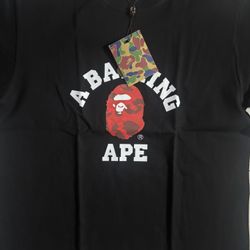 Black And Red A Bathing Ape Bape T-shirt Size m