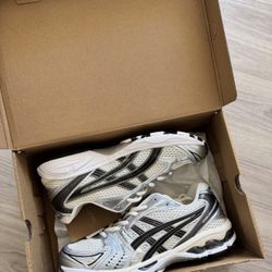 ASICS Gel Kayano 