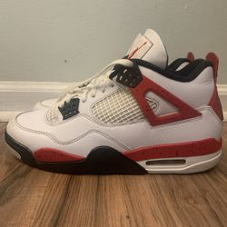 Red Cement Jordan’s 4 Size 8.5