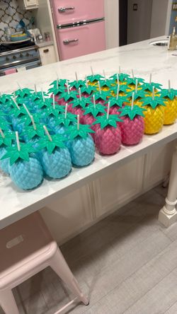 Set Of 35+ Hard Plastic Pineapple, Drink Tumblers