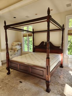 barley-twist canopy KING sized bed