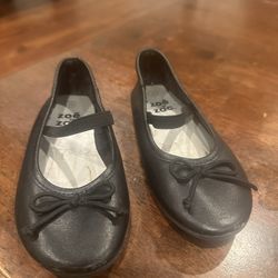 Girls Flat Shoes