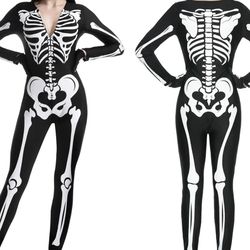 Costume