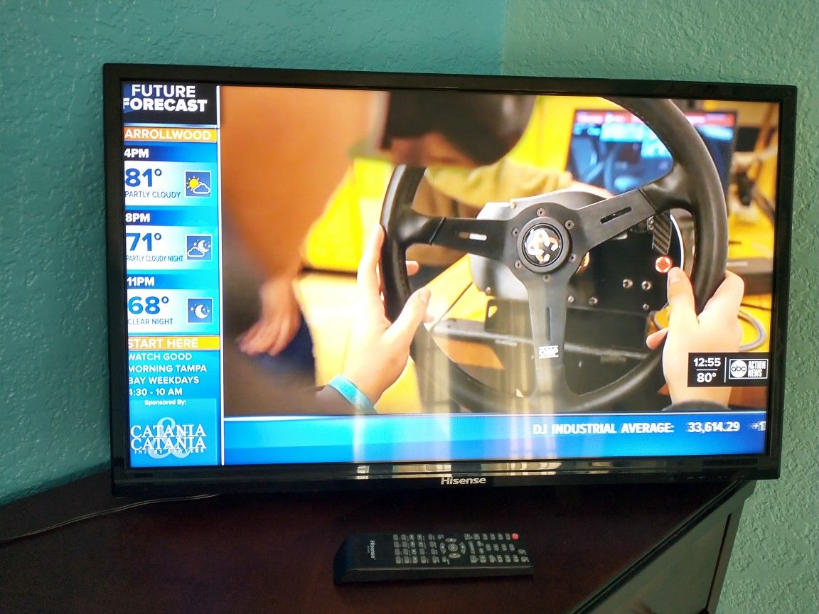 32 Inch Hisense TV with Remote
