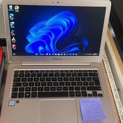 ASUS Laptop 