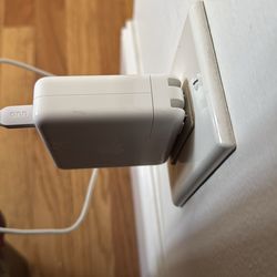 Apple genuine 96w micro charger