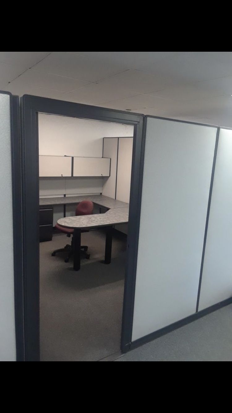 7 foot tall cubicle with door free install and delivery
