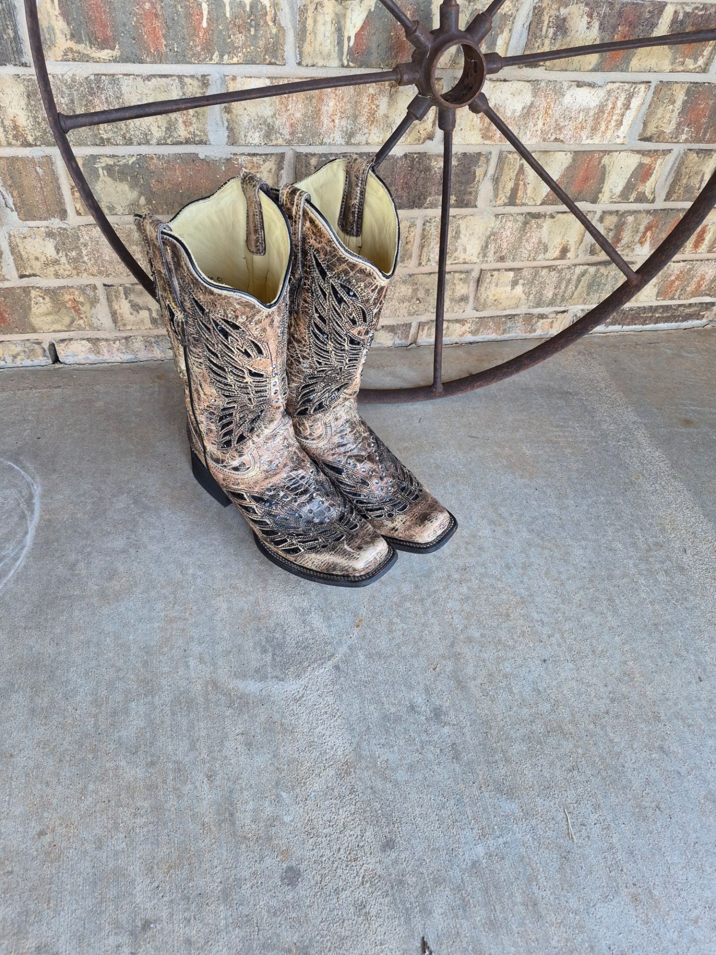 Woman's Corral cowboy boots