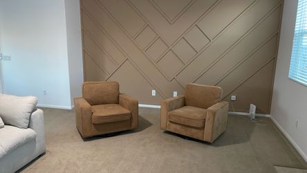 2 swivel chairs