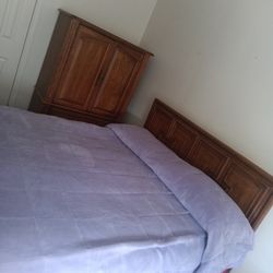 Queen Bedroom Set 