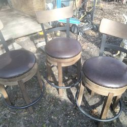 3 Banquitos Jiratorios