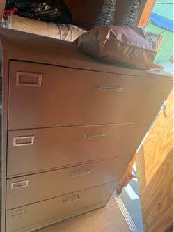 4 drawer filing cabinet