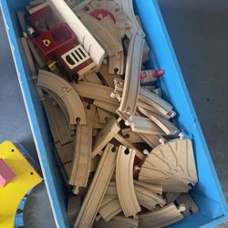 Thomas the train wooden train set with Thomas storage box