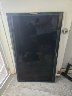 40 inch Samsung TV