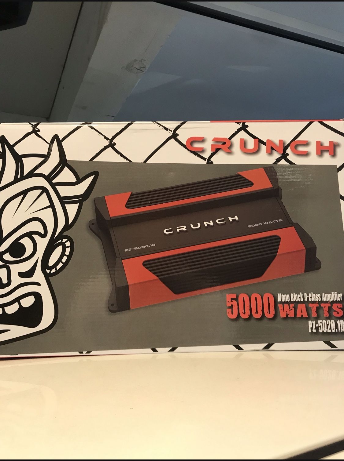 Crunch 5000 Watts Amplifier For Bass Comes With Bass Knob Brand New