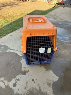 Dog kennel/cage