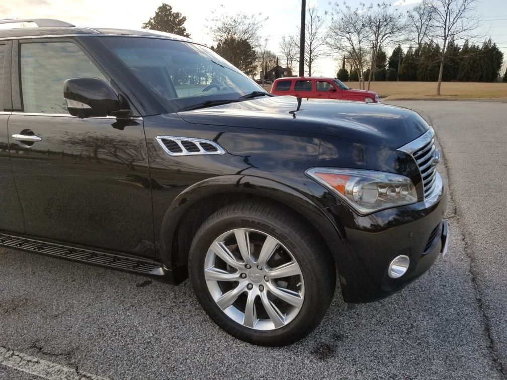 2013 Infiniti Qx56