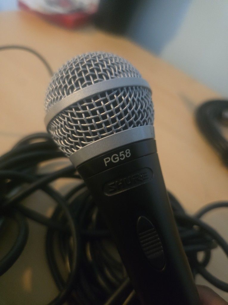 Shure PG58-LC Vocal Dynamic Microphone, Cardioid
