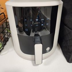 bella PRO SmartCrisp 8 qt Touchscreen Air Fryer Oatmilk