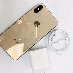 iPhone X (64gb) Unlocked with store warranty 