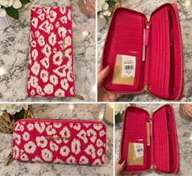 MK wallet- BRAND NEW