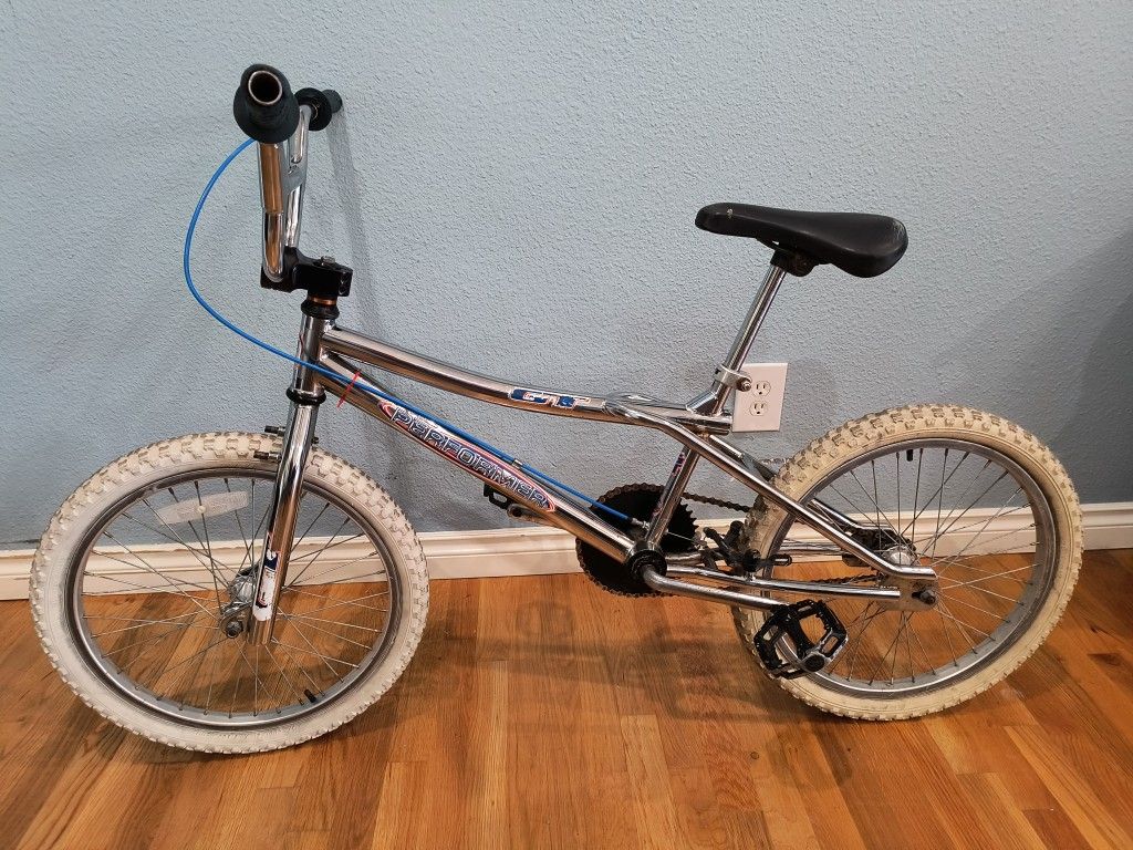Vintage 1998 PRO GT Performer BMX Bike with All GT Parts