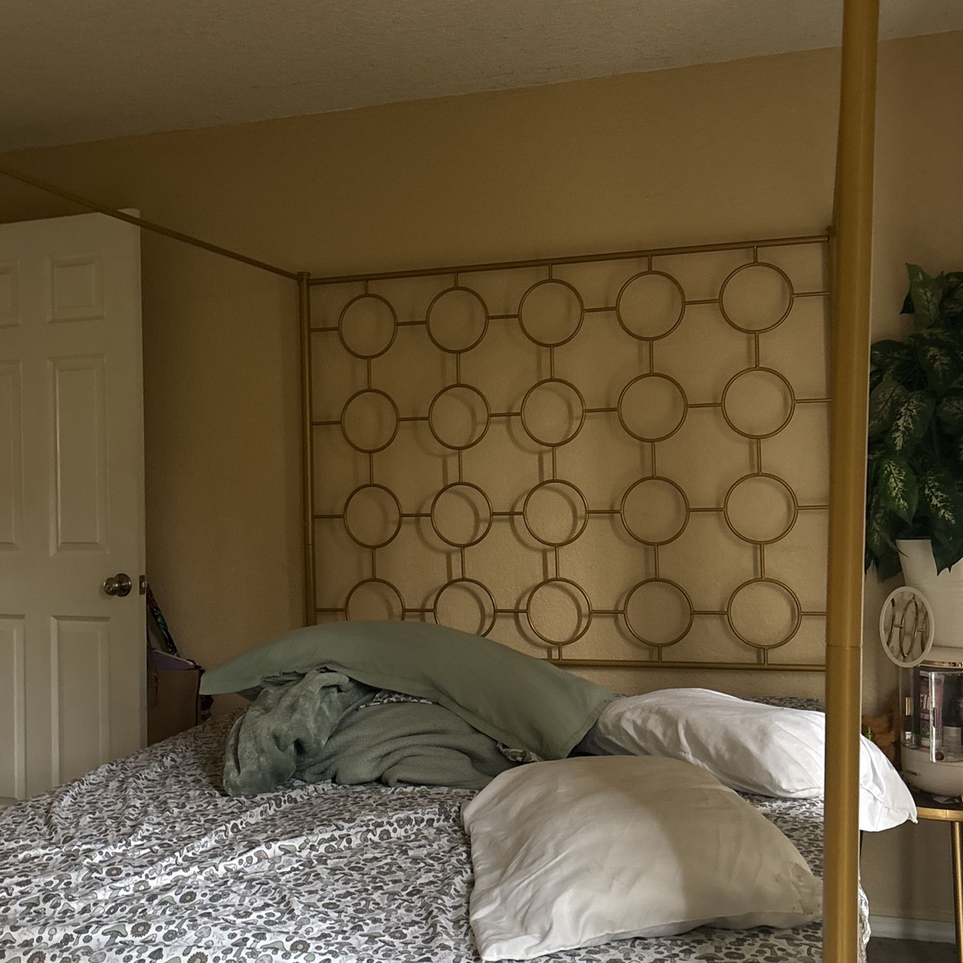 Canopy Bed Frame