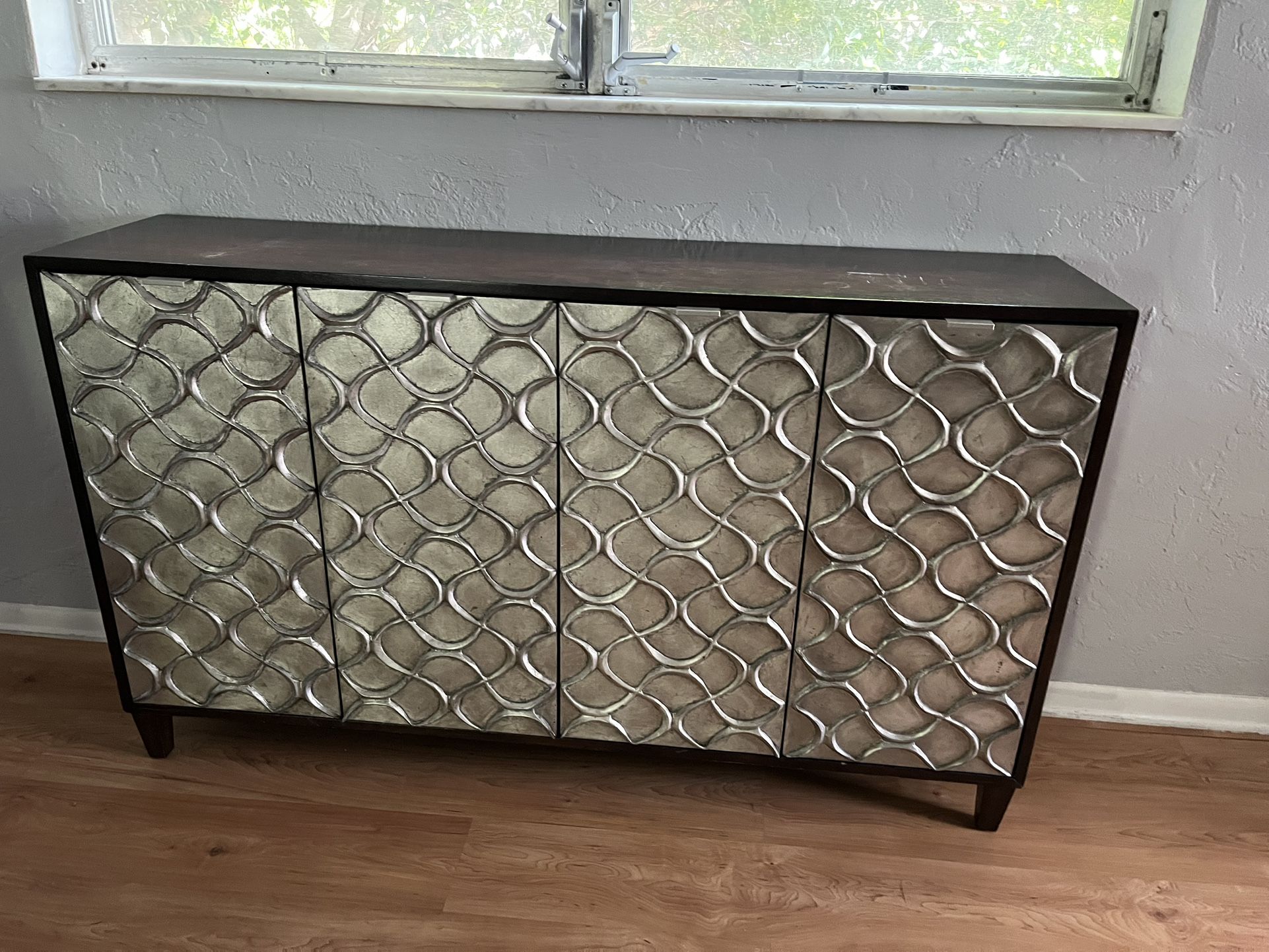Credenza/storage