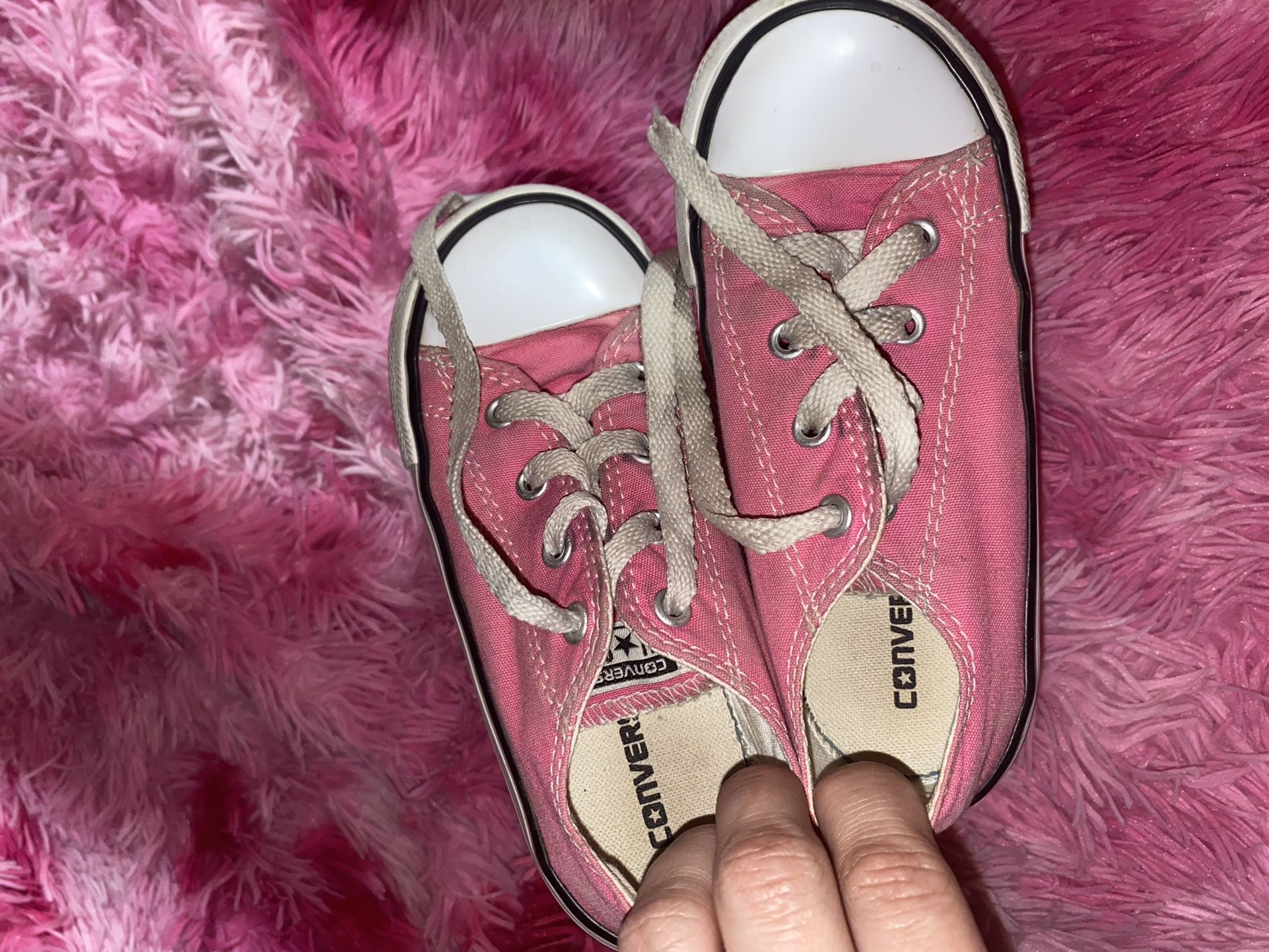 Converse Size 10