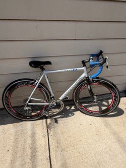 Cannondale CAAD 8 road bike