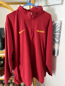 Trojan jacket with hood in neck compartment