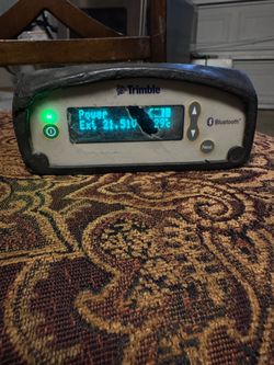 Trimble SNB900 Machine Control Multi-Channel Radio Repeater