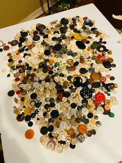 Hundreds Of Old Vintage Buttons. A Great Addition For Your Collection.
