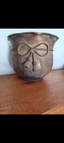 #1567, Antique copper chamber pot