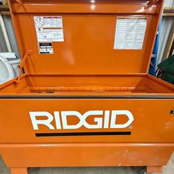 60” Rigid Gang Box With Locks , Steel Caster Wheels And Keys 