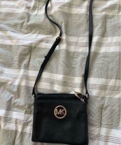 Michael Kors black crossbody purse