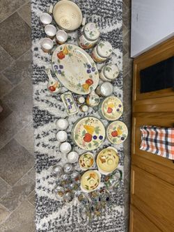 Hand Painted Dishes And Accessories 