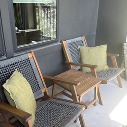 outdoor patio set